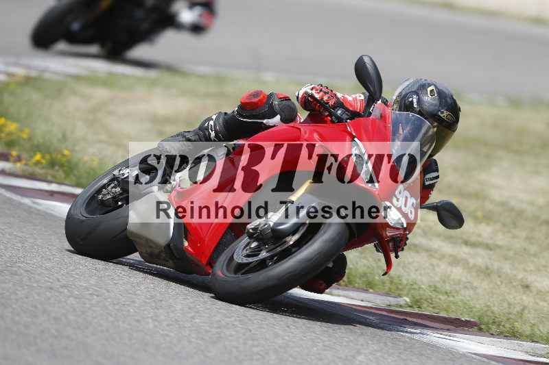 /21 17.06.2026  Ducati Schweiz Track Warmup ADR/Gruppe blau/906